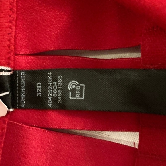 Victoria’s Secrets Lipstick Red Strapy Open Cup Demi Bra 32D - Picture 8 of 11